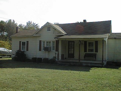 Franks Place.jpg (36076 bytes)
